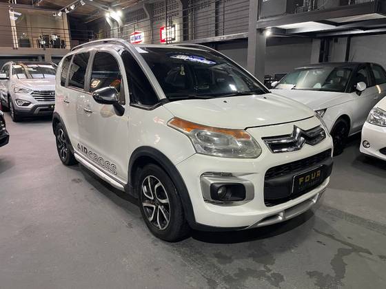 CITROËN AIRCROSS 1.6 EXCLUSIVE 16V FLEX 4P AUTOMÁTICO CITROËN AIRCROSS 1.6 EXCLUSIVE 16V FLEX 4P AUTOMÁTICO